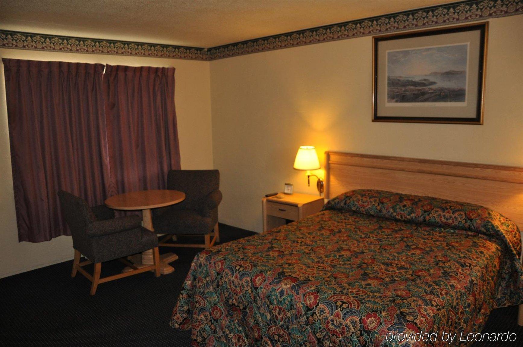 Travelers Inn Manteca Bagian luar foto